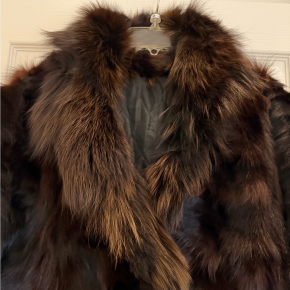 Luxurious Dark Brown Real Mink Fur with Fox Coat - Picture 9 of 15